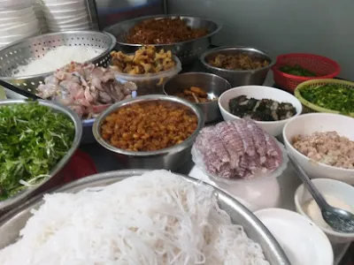 bún tứ - nhà hàng