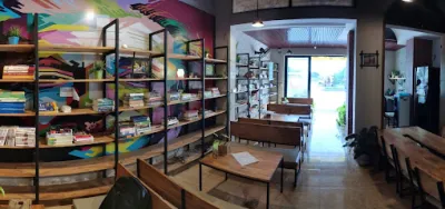 cà phê sách ngân phương - quán cà phê