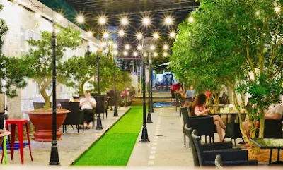 cafe de paris - quán cà phê