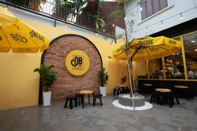 cafe ông bầu cư xá bắc hải - quán cà phê