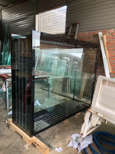 cắt kính minh nhật - cửa hàng bán kính  gương