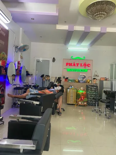 cắt tóc nam phát lộc - tiệm cắt tóc