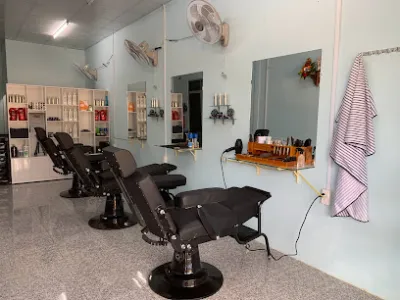 cắt tóc nam phong - tiệm cắt tóc