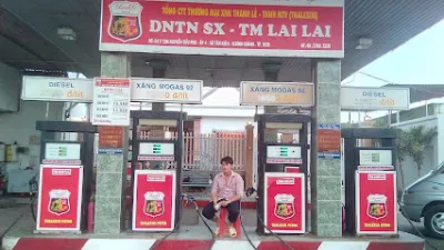 cây xăng lai lai - trạm xăng