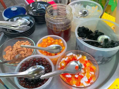 chè bà mụ hội an - nhà hàng chuyên phục vụ bữa nửa buổi