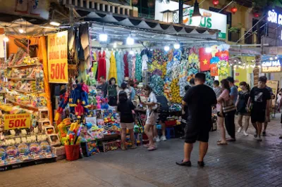 chợ đêm hạ long - quảng trường sun canival - chợ đêm