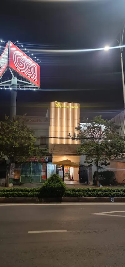 cho thuê khung rạp hoàng - cửa hàng bán đồ cưới