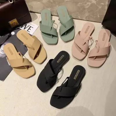 chuyên bán giày dép giá rẻ - cửa hàng giày dép