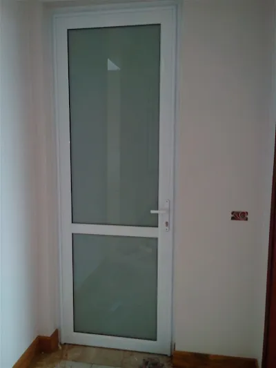 cơ khí khánh,chuyên gia công.nhôm,sắt,inox - cửa hàng vật liệu xây dựng