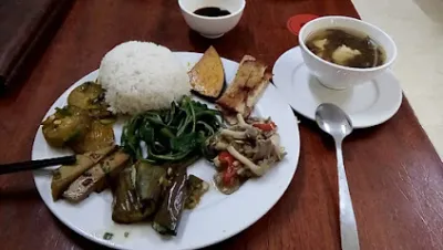 cơm chay hà thành- ha thanh vegan restaurant - nhà hàng cho người ăn chay