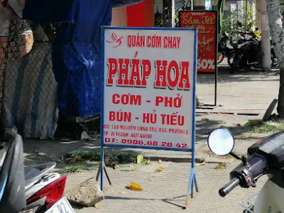 cơm chay pháp hoa - quán ăn nhỏ