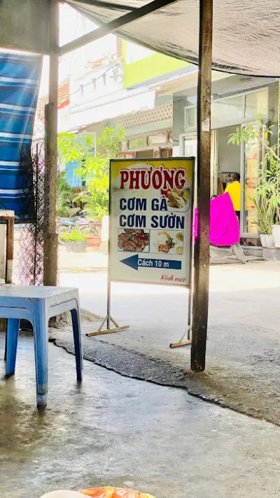 cơm gà phương phú yên - quán ăn nhỏ