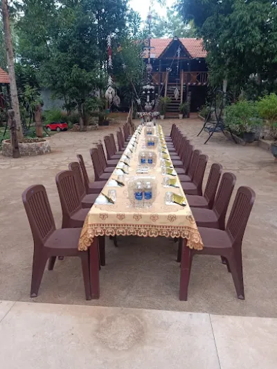 cơm lam gà nướng h ‘bla t’rưng - nhà hàng