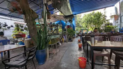 cơm niêu cô lan - nhà hàng