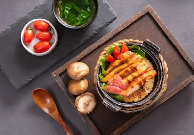 cơm niêu kombo - 78 vương thừa vũ - nhà hàng