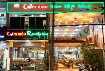 cơm niêu rau tập tàng vũng tàu - nhà hàng