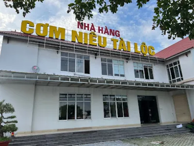 cơm niêu tài lộc tại nam sách - nhà hàng