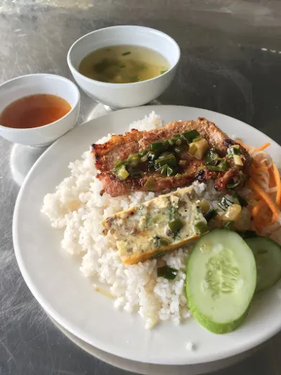 cơm tấm 81 - nhà hàng