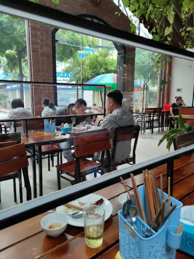 cơm tấm cô ba - nhà hàng