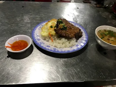 cơm tấm huỳnh mai - nhà hàng cơm
