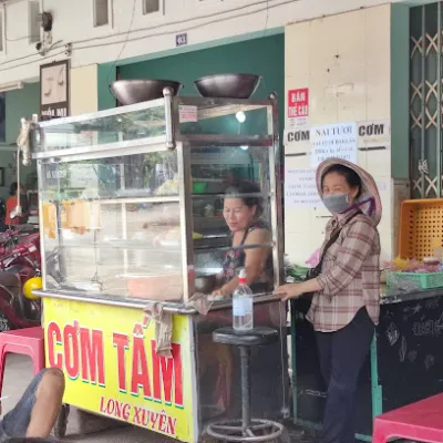 cơm tấm long xuyên - quán ăn nhỏ
