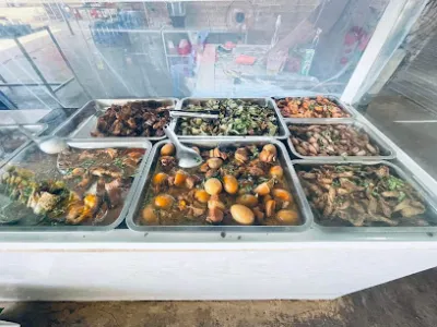 cơm xe tải bảo nhi - nhà hàng