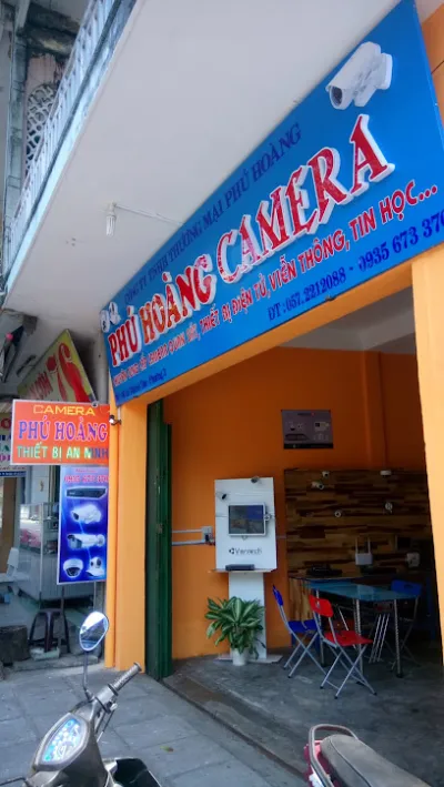 công ty phú hoàng camera - cửa hàng bán đồ điện tử