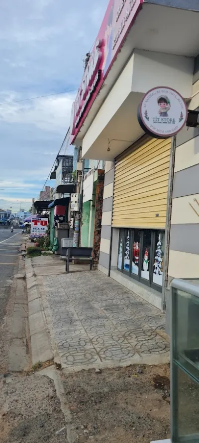 cửa cuốn - cửa kéo bảo phúc thịnh - cửa hàng vật liệu xây dựng