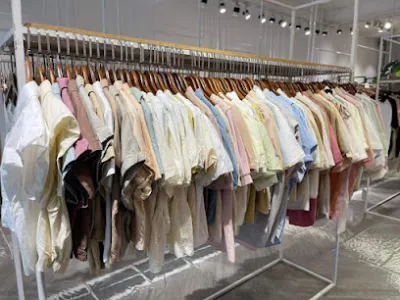 cửa hàng chang olive - cửa hàng