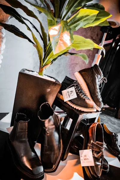 cưa hang giay cu - the flames - chợ quần áo