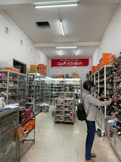 cửa hàng giày dép bitis hồng quế khanh mỹ tho tiền giang - cửa hàng