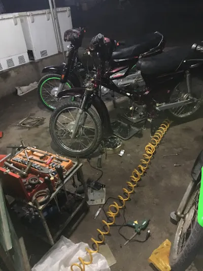 cửa hàng hùng dũng sữa chữa xe máy - cửa hàng sửa chữa xe máy