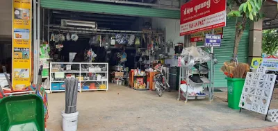 cửa hàng kim khí , điện, nước vạn an phát - cửa hàng