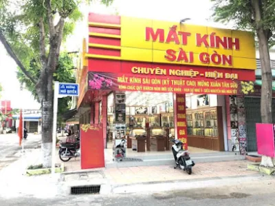 cửa hàng mắt kính sài gòn - cửa hàng