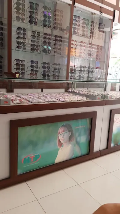 cửa hàng mắt kính số 1 bạc liêu - cửa hàng