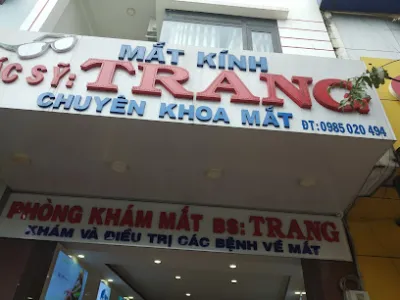 cửa hàng mắt kính trang - cửa hàng