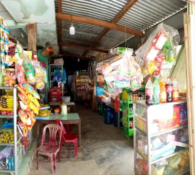 cửa hàng tạp hóa dì hoa... - cửa hàng