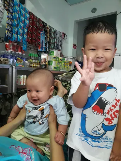 cửa hàng tạp hoá phương tuấn - cửa hàng bách hóa