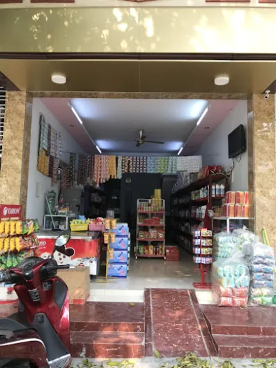 cửa hàng tạp hoá thu hà - cửa hàng