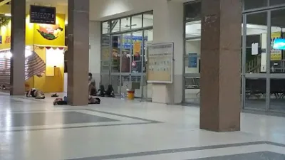 cửa hàng tạp hóa tuyên tuyến - cửa hàng bách hóa