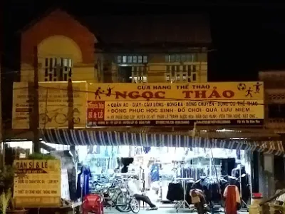 cửa hàng thể thao ngọc thảo - cửa hàng quần áo