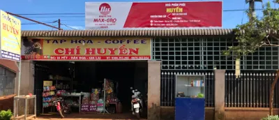 cửa hàng thú y huyền ,thức ăn chăn nuôi - cửa hàng