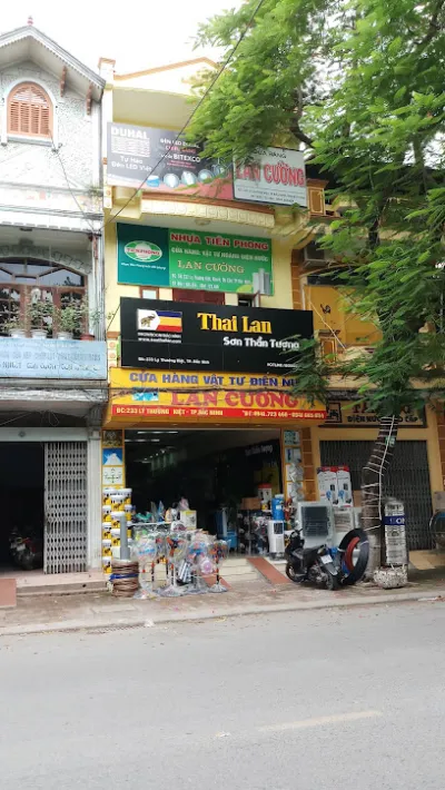 cửa hàng vật tư điện nước lan cường - cửa hàng nội thất