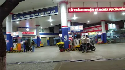 cửa hàng xăng dầu petro vạn lợi - trạm xăng