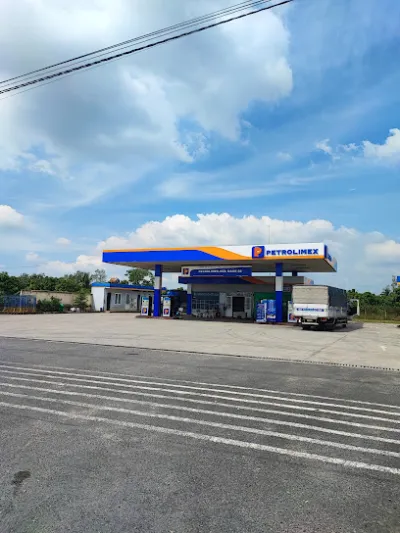 cửa hàng xăng dầu petrolimex số 08 - trạm xăng