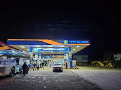 cửa hàng xăng dầu petrolimex số 12 - trạm xăng