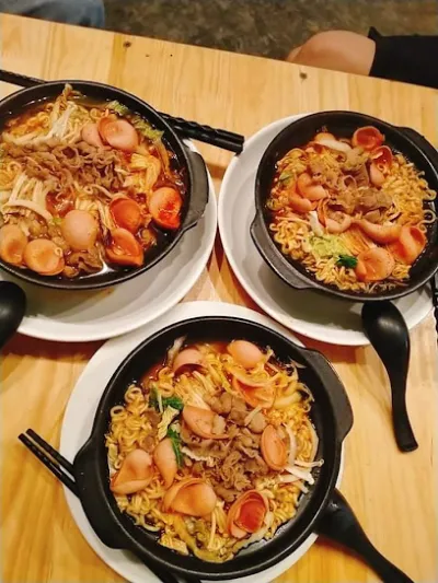 cửa hàng xăng dầu phượng vĩ quốc huy - trạm xăng