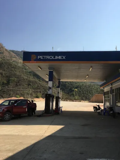 cửa hàng xăng dầu xã bó sinh - trạm xăng