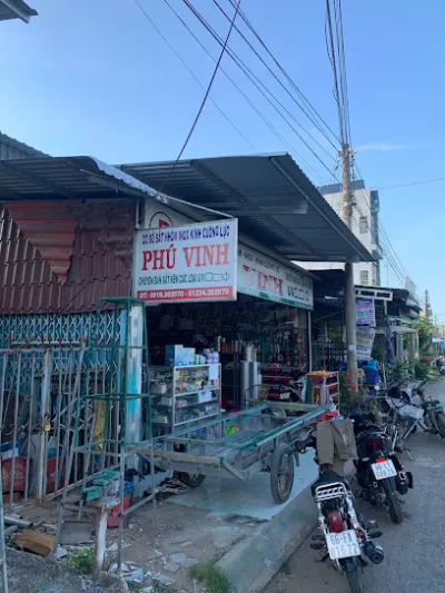 cửa sắt phú vinh - cửa hàng đồ gia dụng