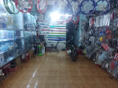 dán keo xe - cửa hàng bán đồ điện tử